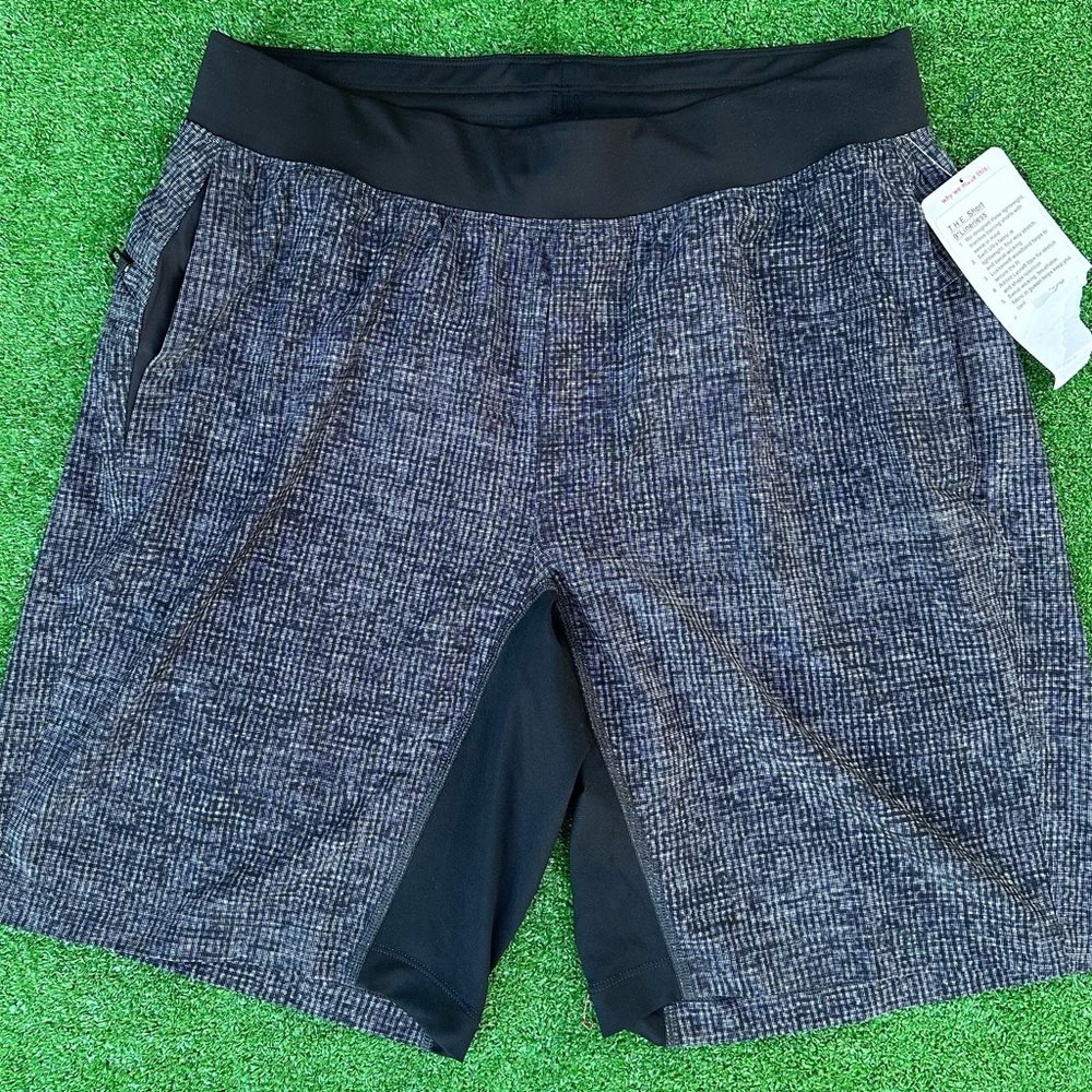 Lululemon T.H.E Short 9’ black shorts